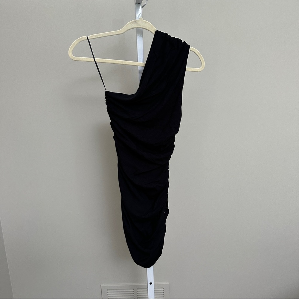 ANDAMANE DRESS SIZE 40